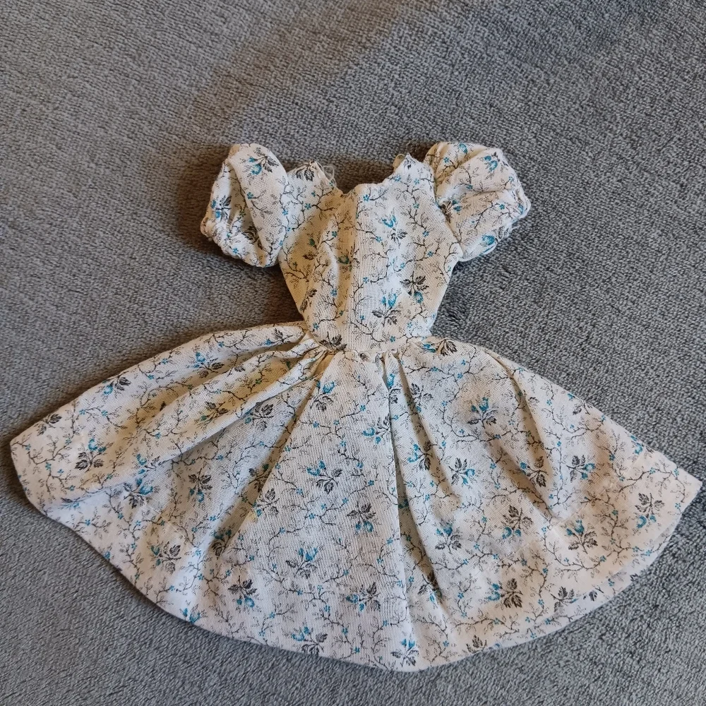 Sold - Picture 3 of 7